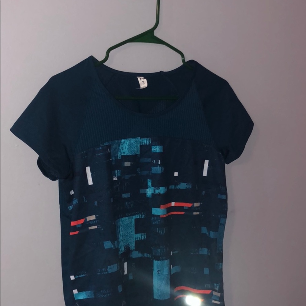 athletic shirt